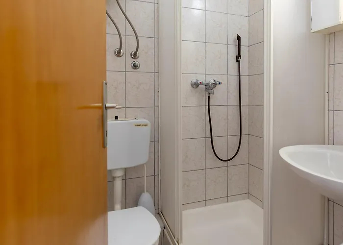 Gostinjska kuća Tinka, No 2